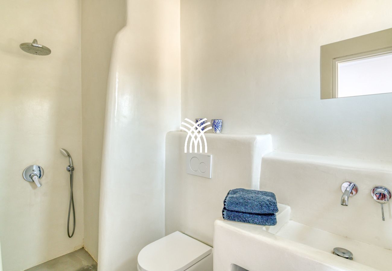 Villa in Naousa - Tchi Tcha