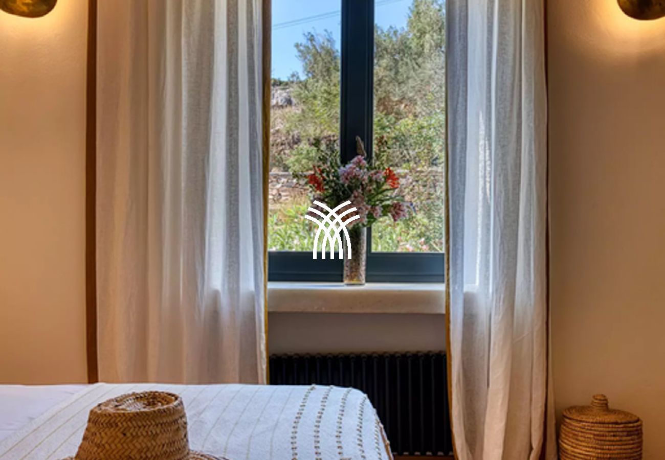 Villa in Kostos - Hestia