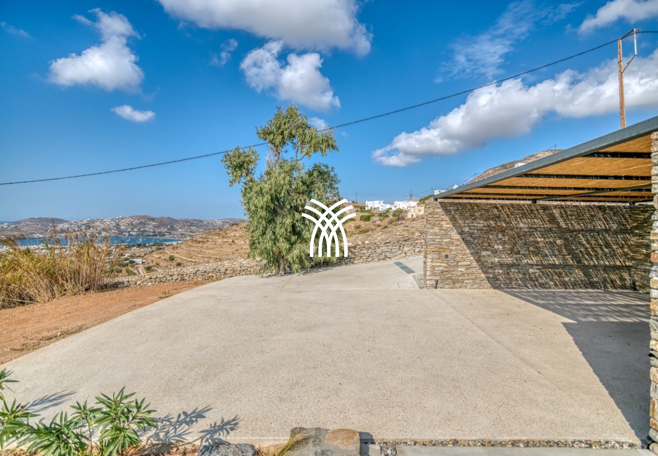 Villa in Paros - Petra