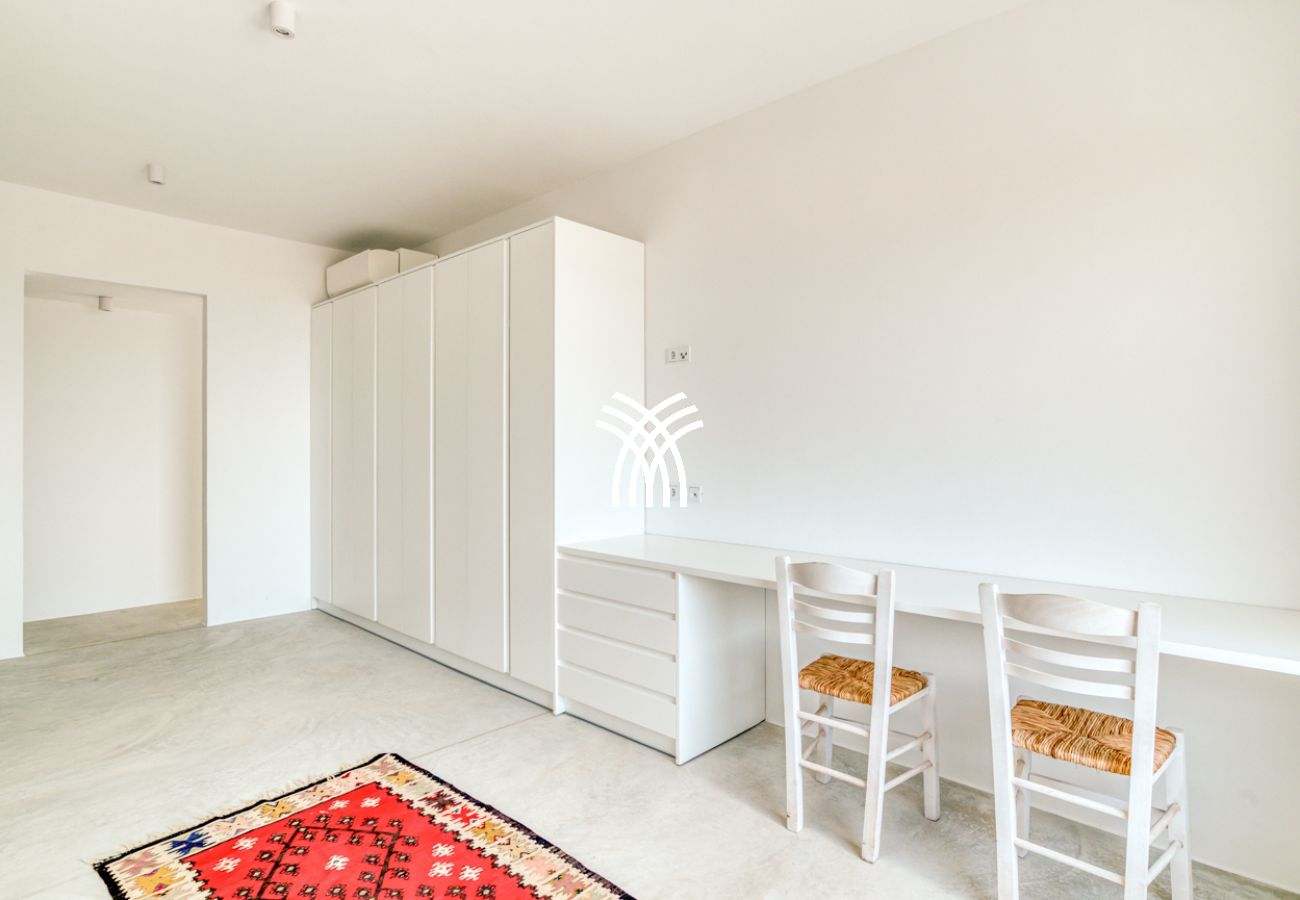 Villa in Paros - Petra