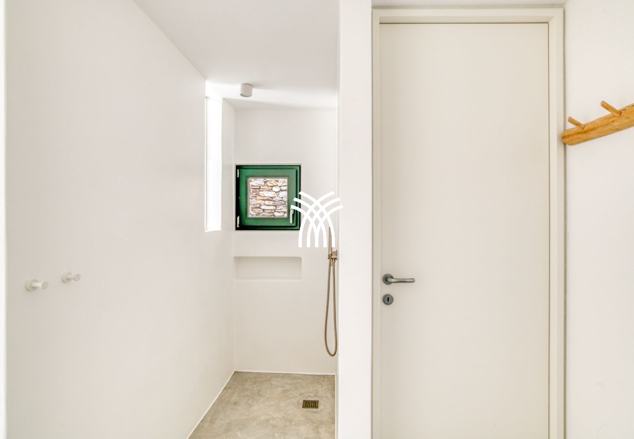 Villa in Paros - Petra