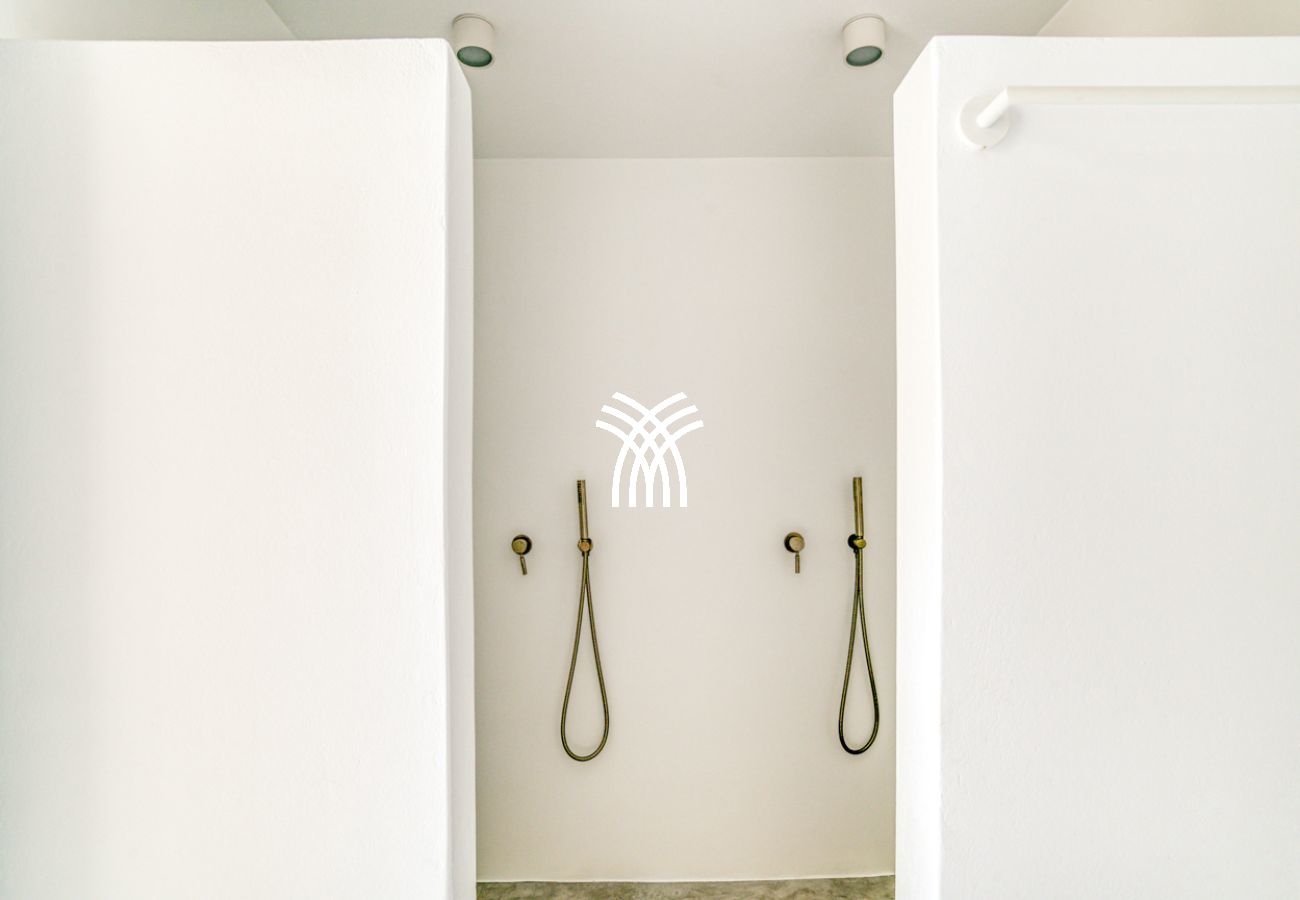 Villa in Paros - Petra