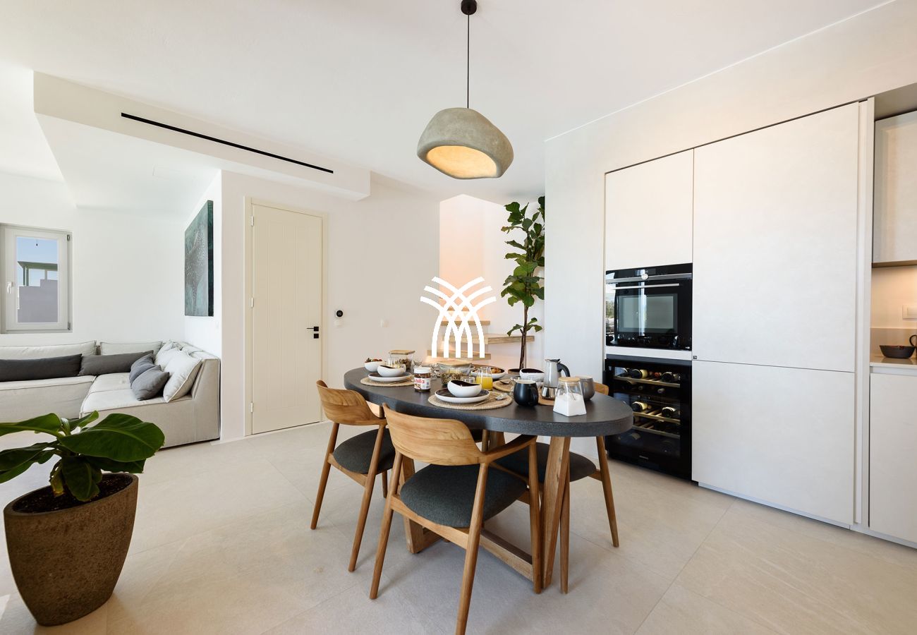 Villa in Paros - Black Pearl