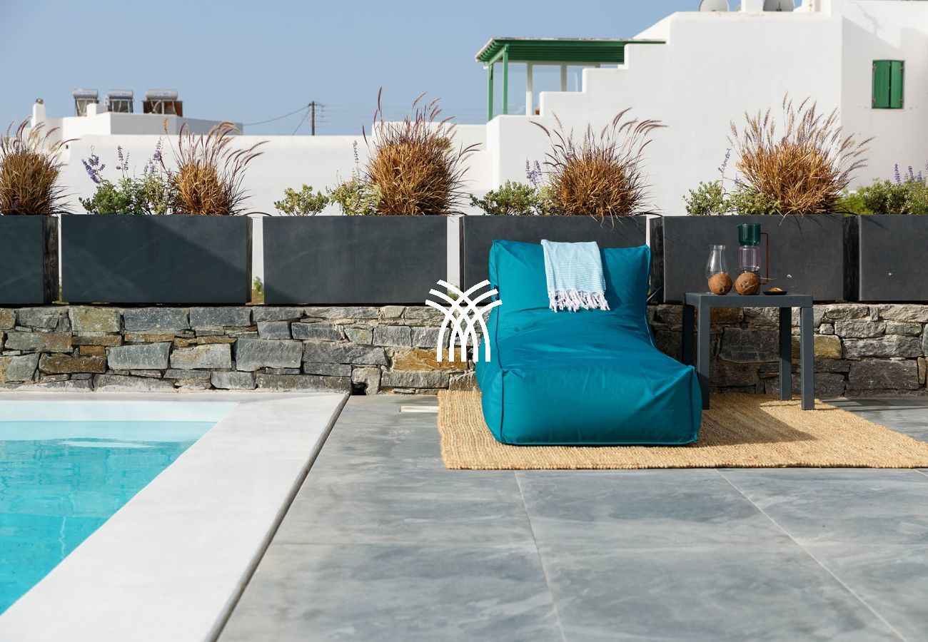 Villa in Parikia - Akoya Pearl