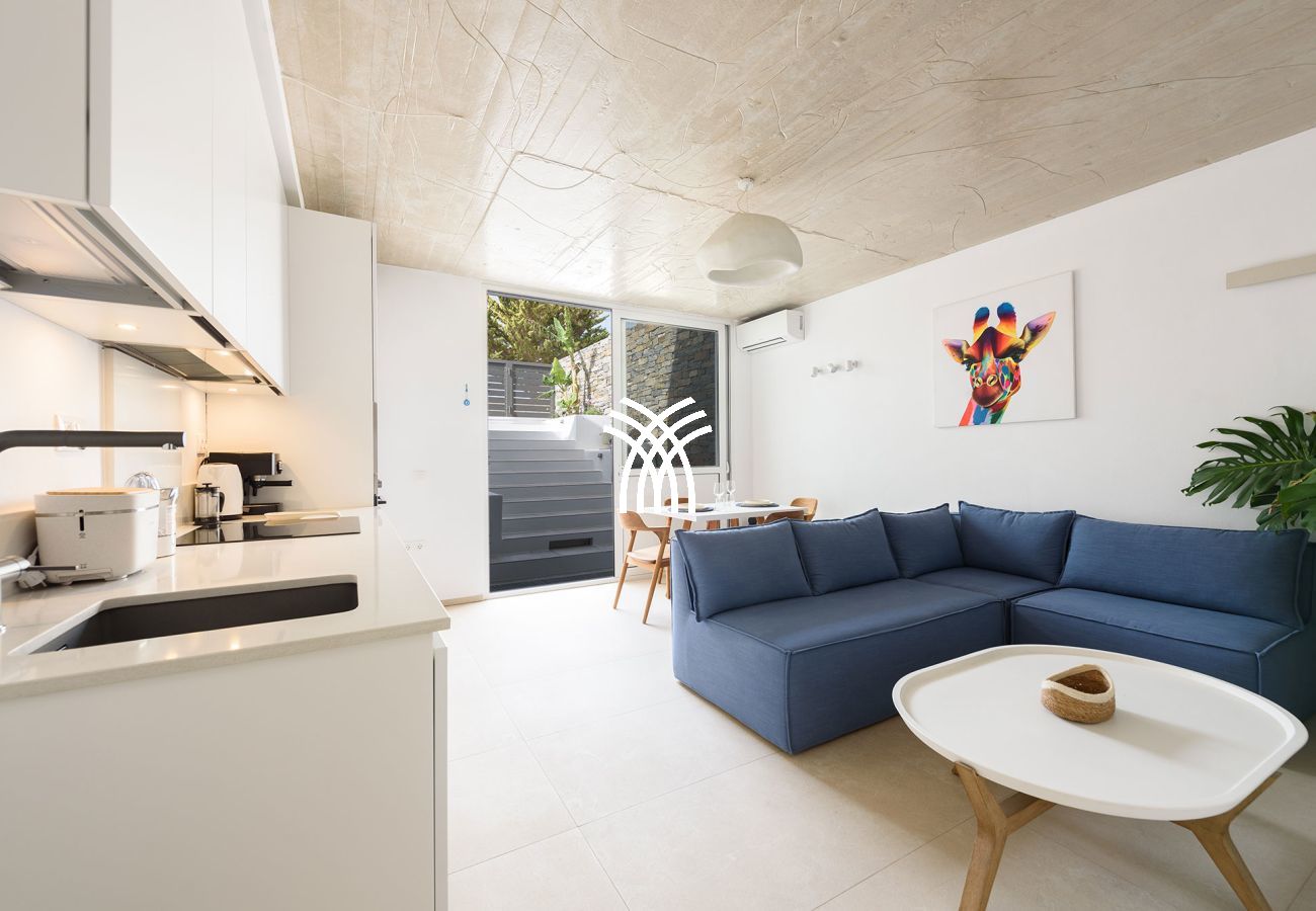 Villa in Parikia - Akoya Pearl