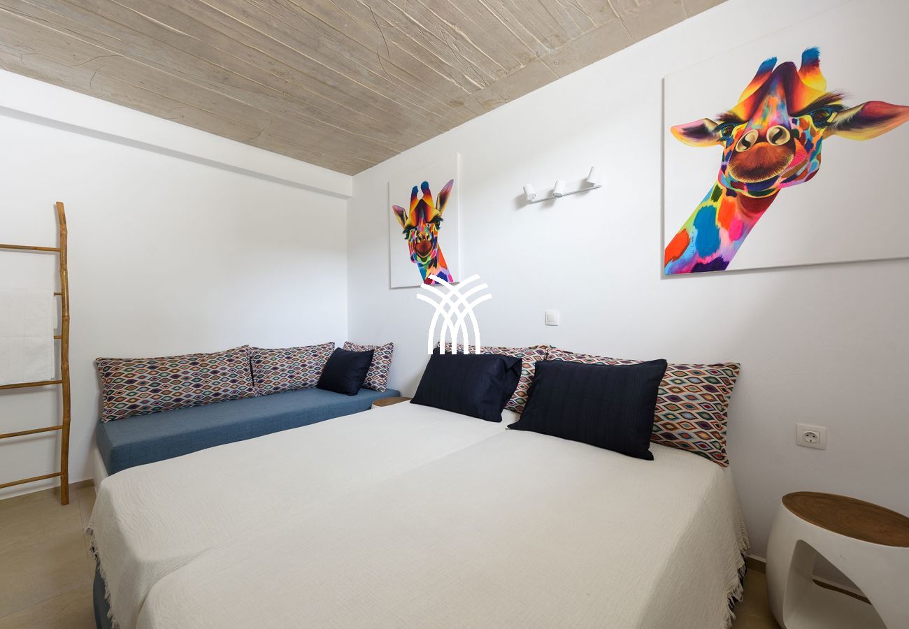 Villa in Parikia - Akoya Pearl