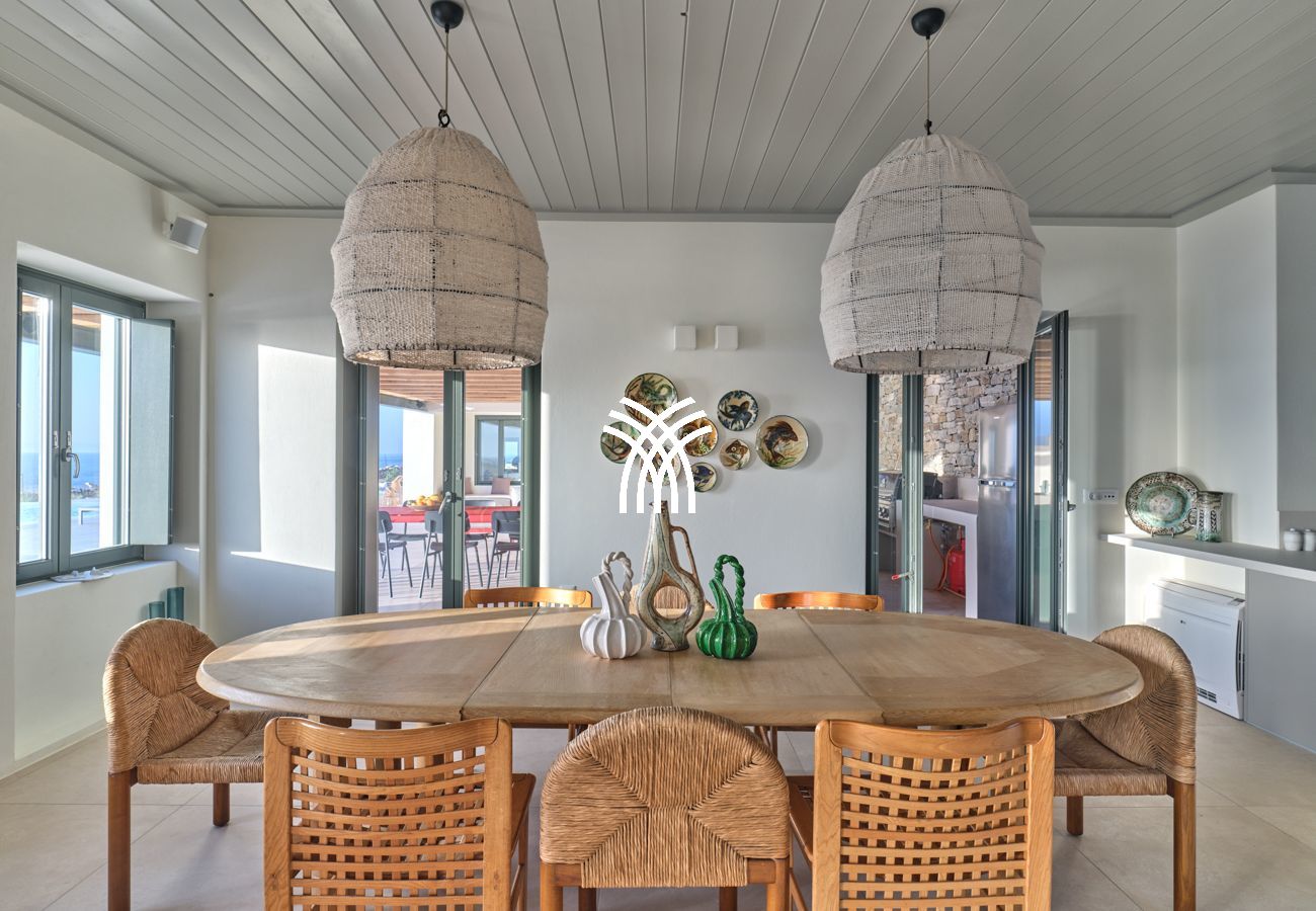 Villa in Aspro Chorio - Aperantos