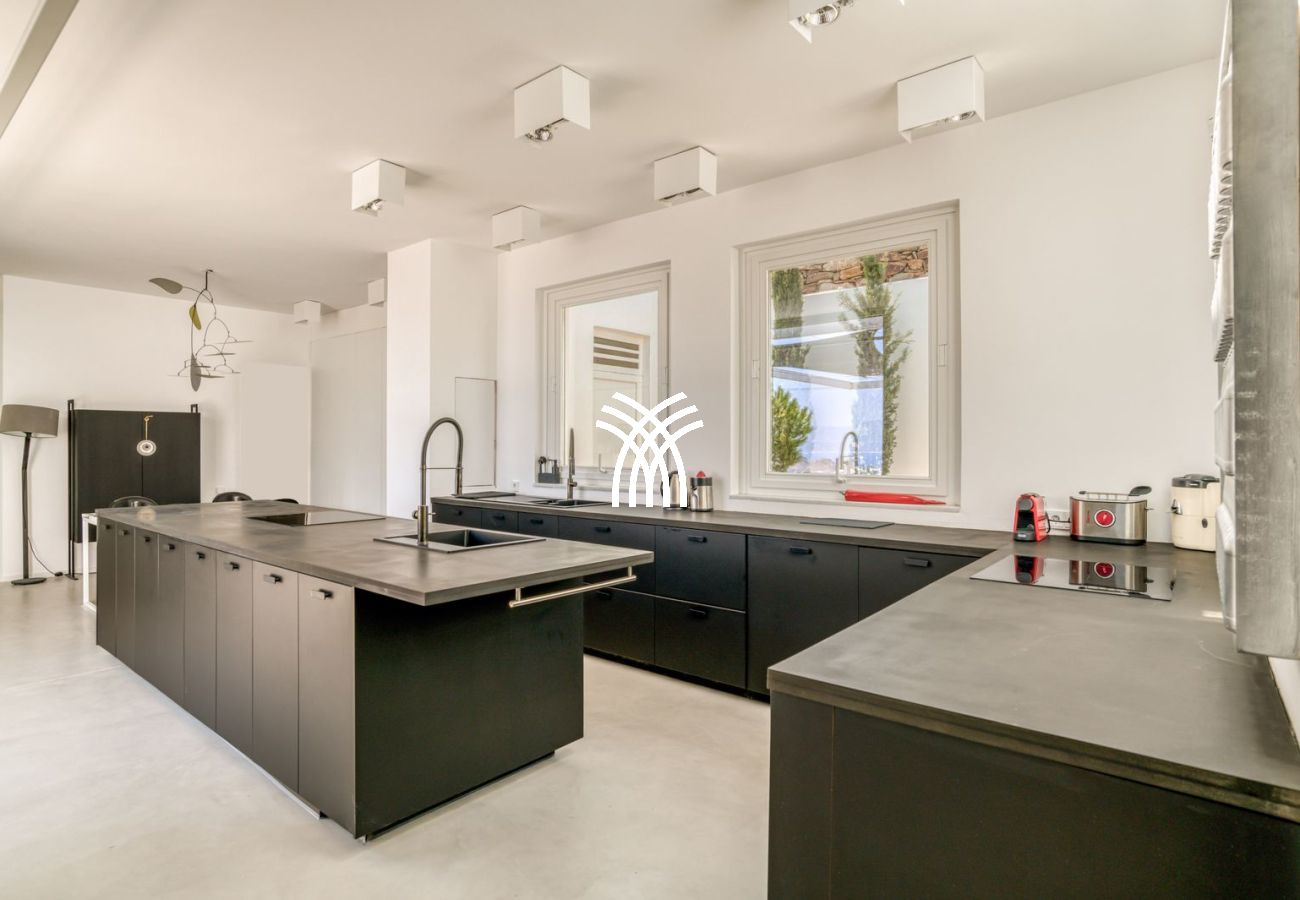 Villa in Parikia - Kryvo