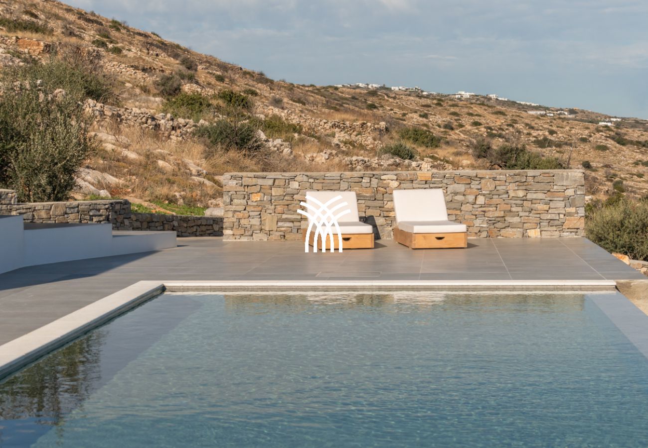 Villa in Parikia - Sunrise Poem 1