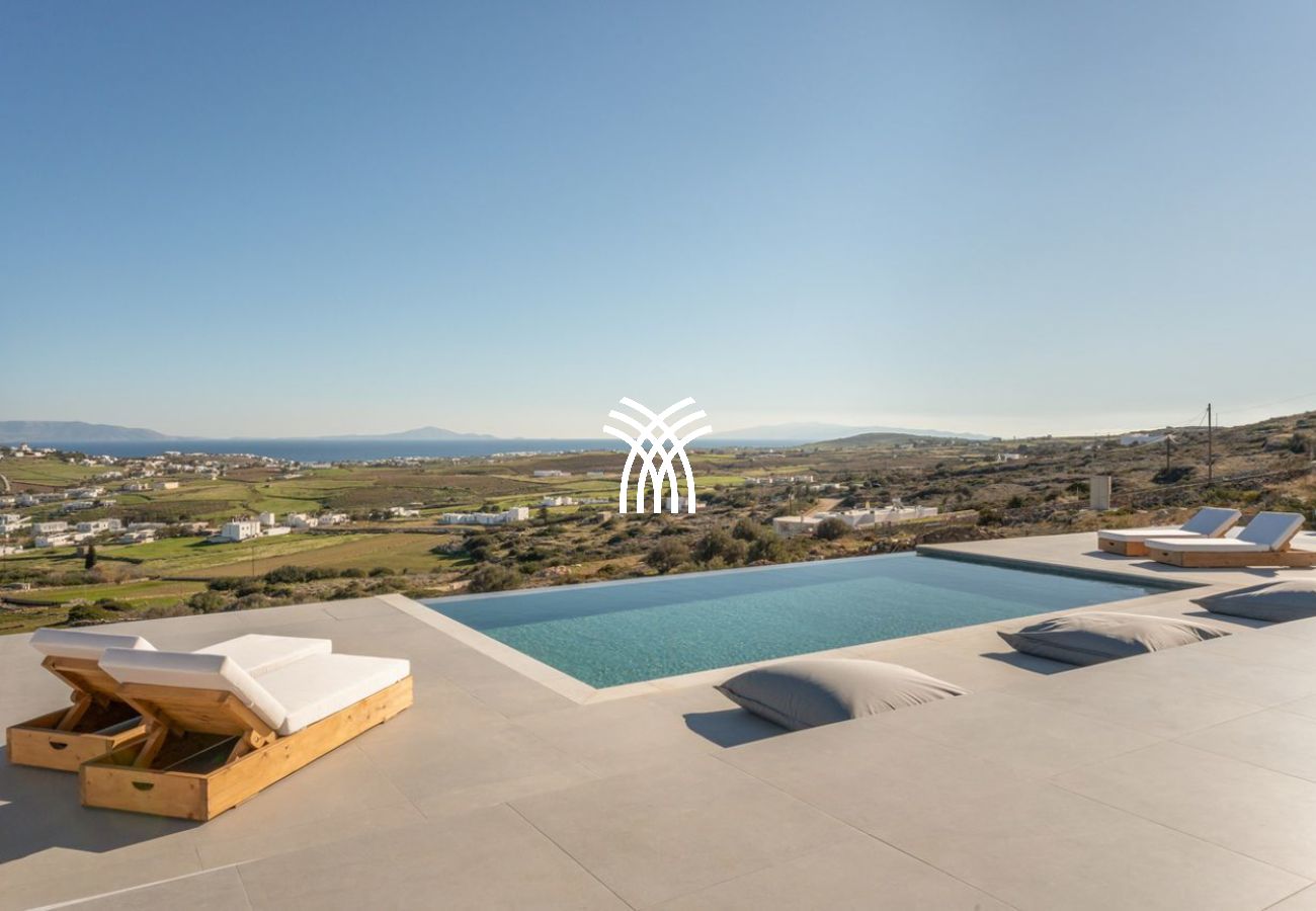 Villa in Parikia - Sunrise Poem Estate