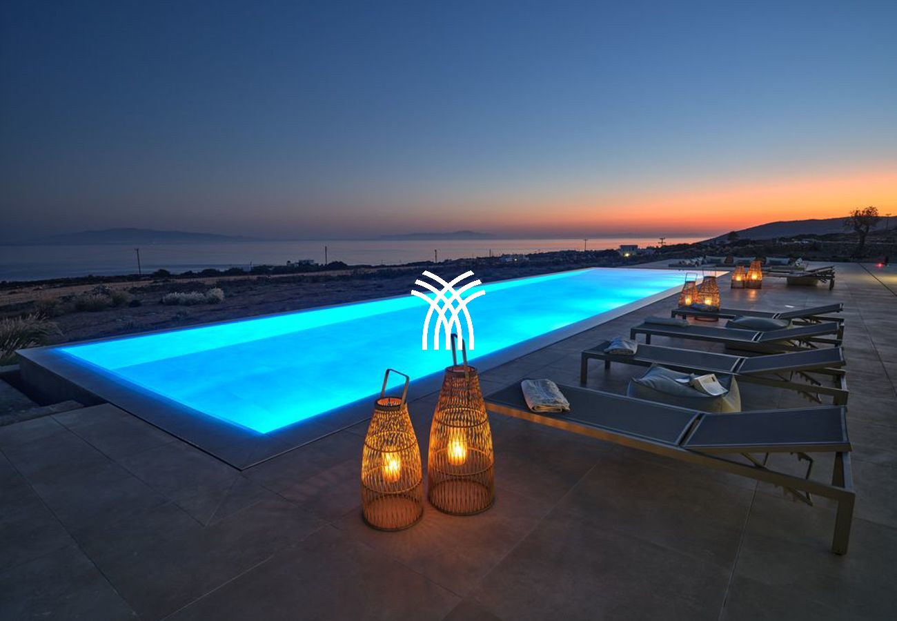 Villa in Paros - Aperanti