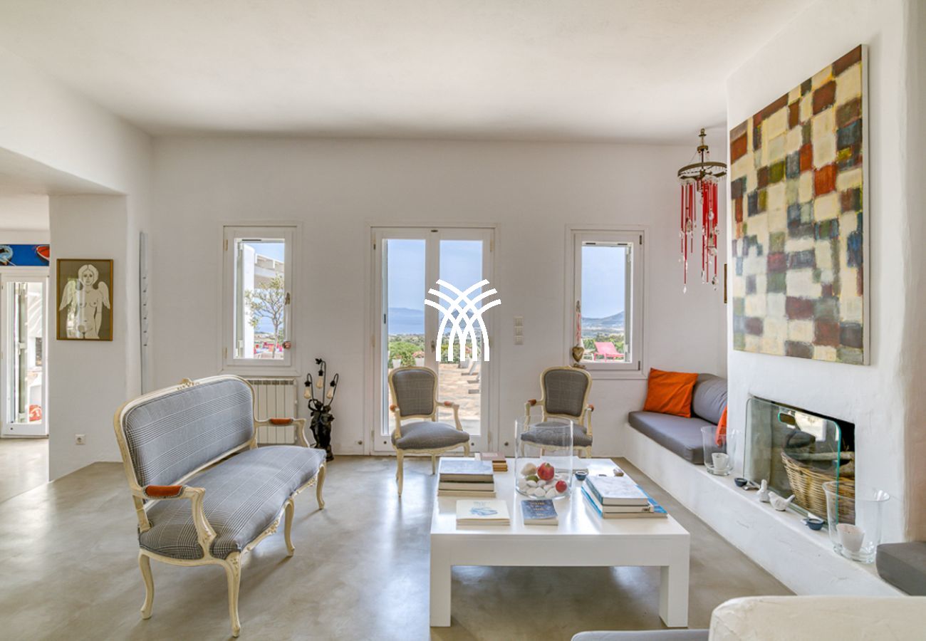 Villa in Parikia - Vivlio