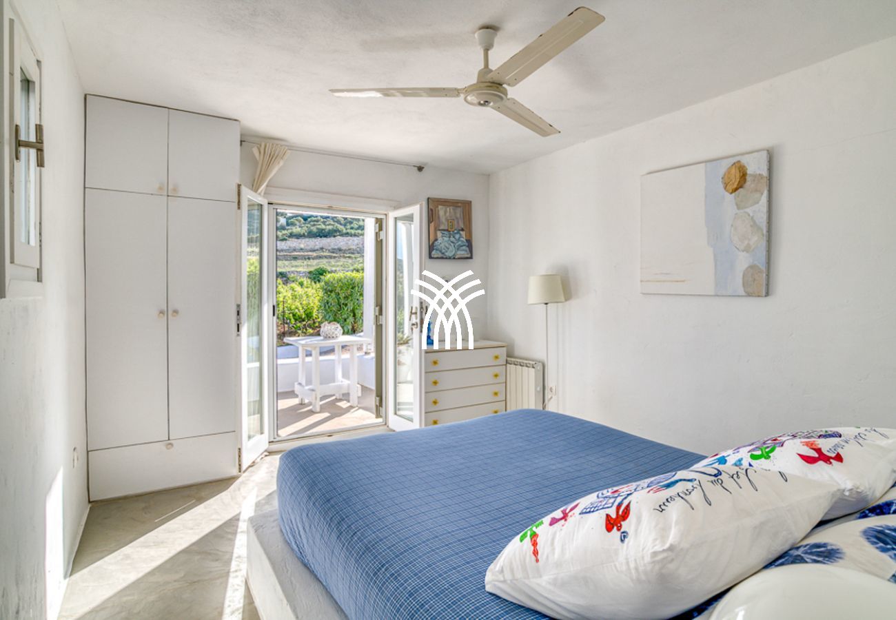 Villa in Parikia - Vivlio