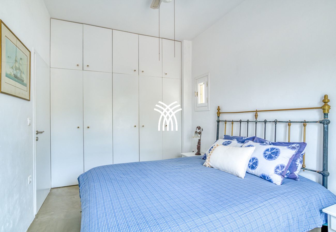 Villa in Parikia - Vivlio