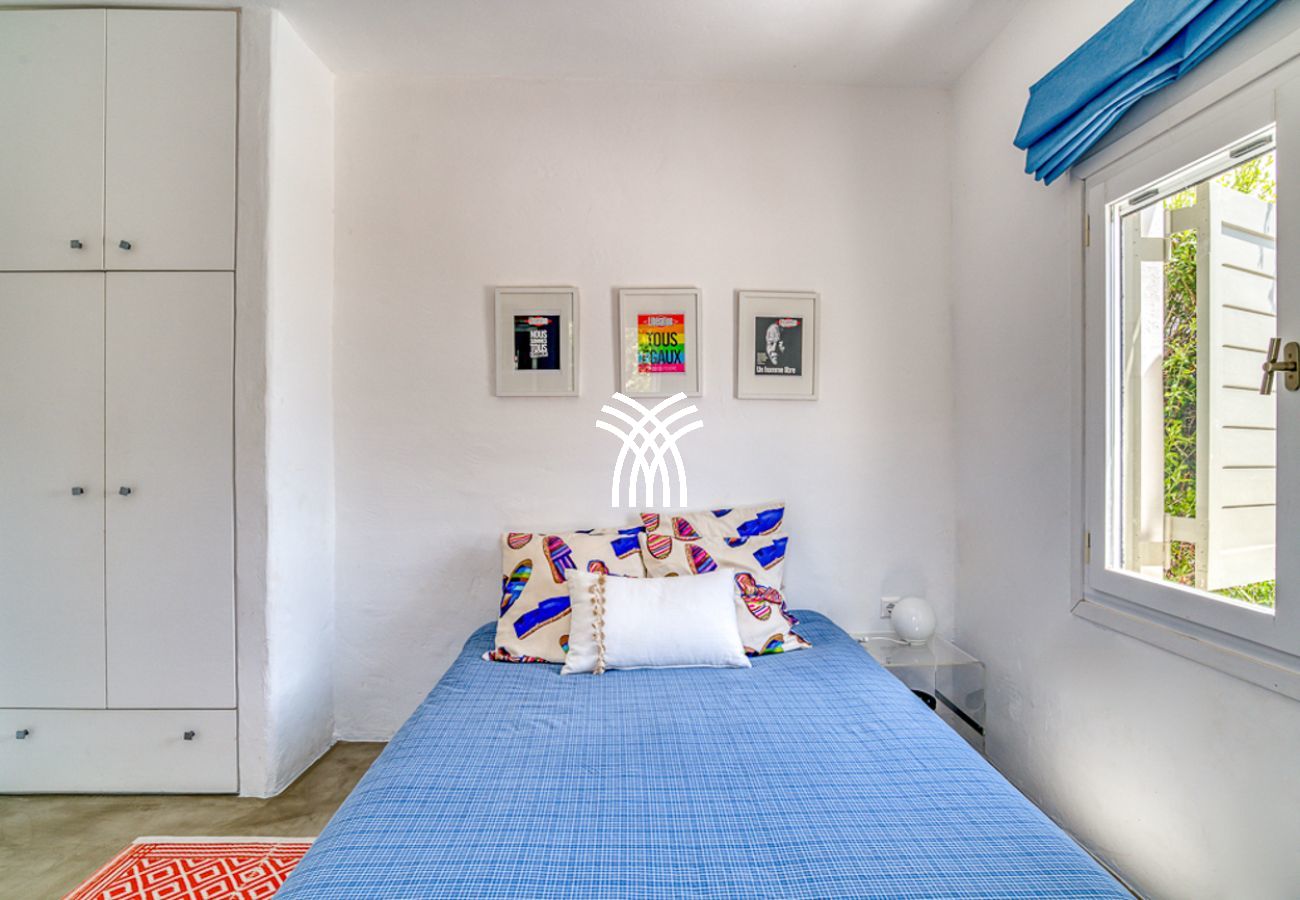 Villa in Parikia - Vivlio