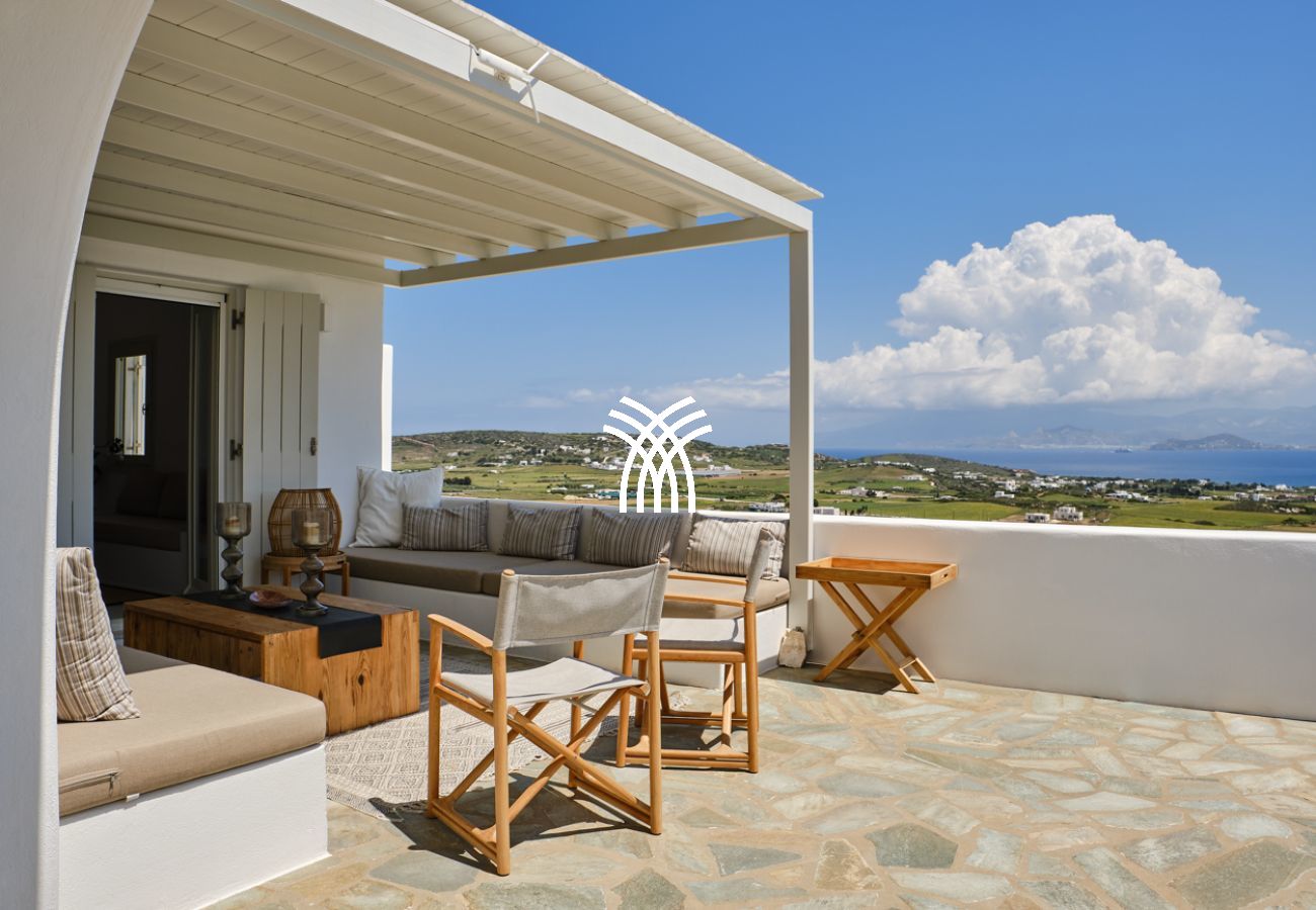 Villa in Parikia - Inke