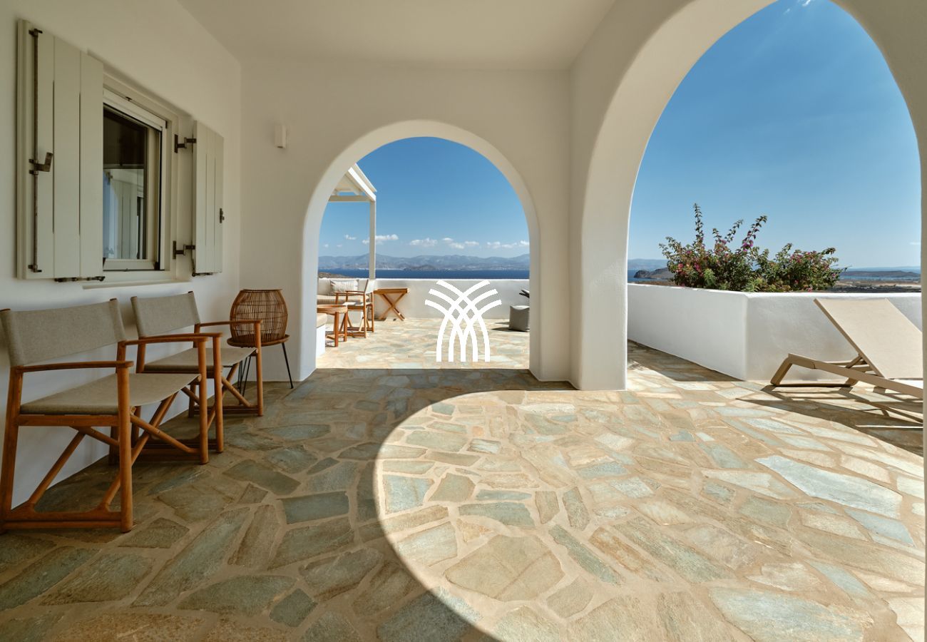 Villa in Parikia - Inke