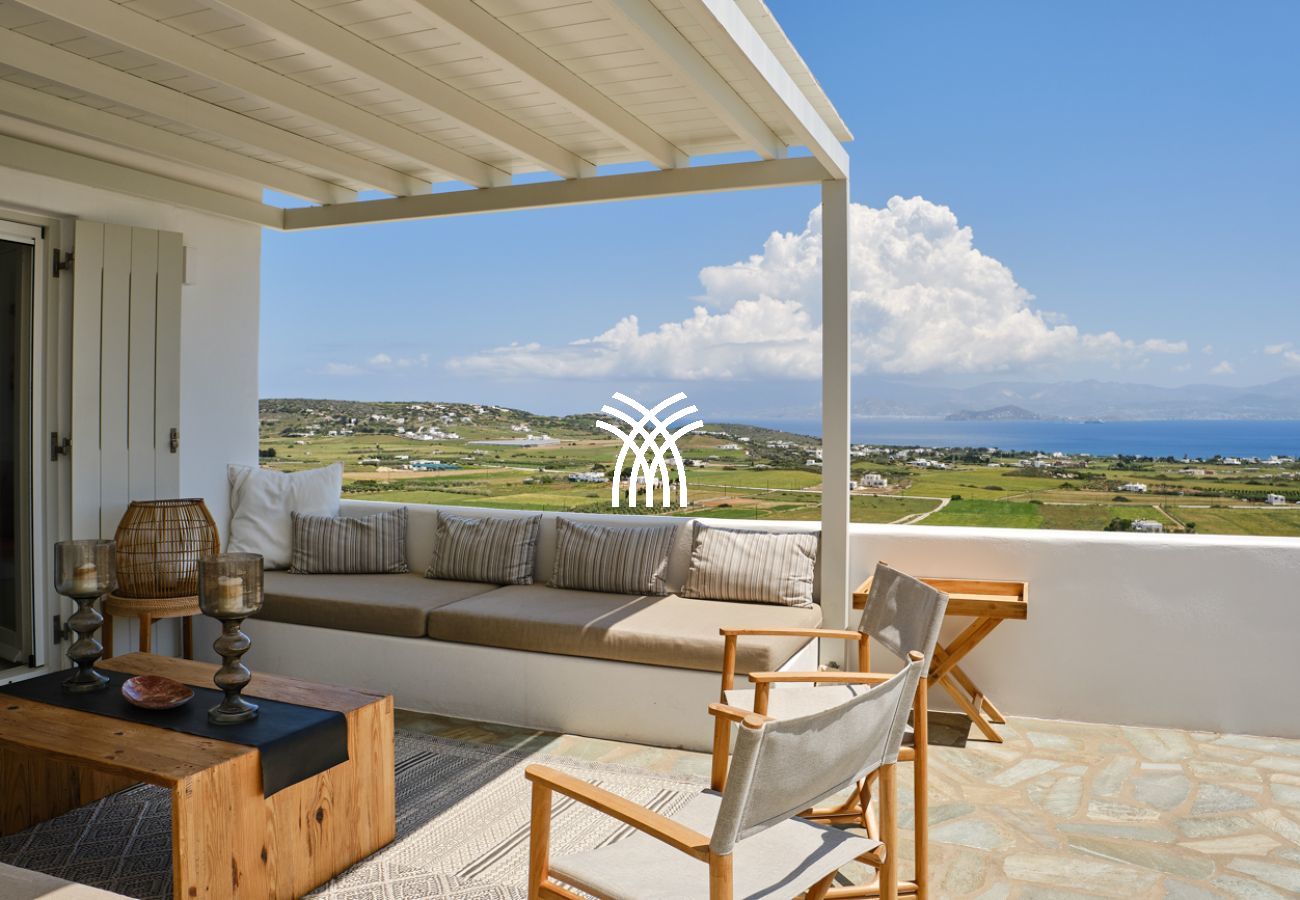 Villa in Parikia - Inke