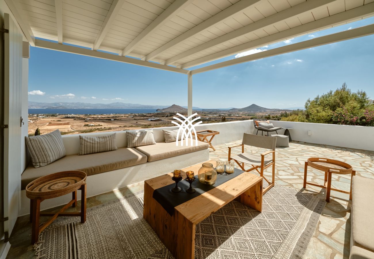 Villa in Parikia - Inke