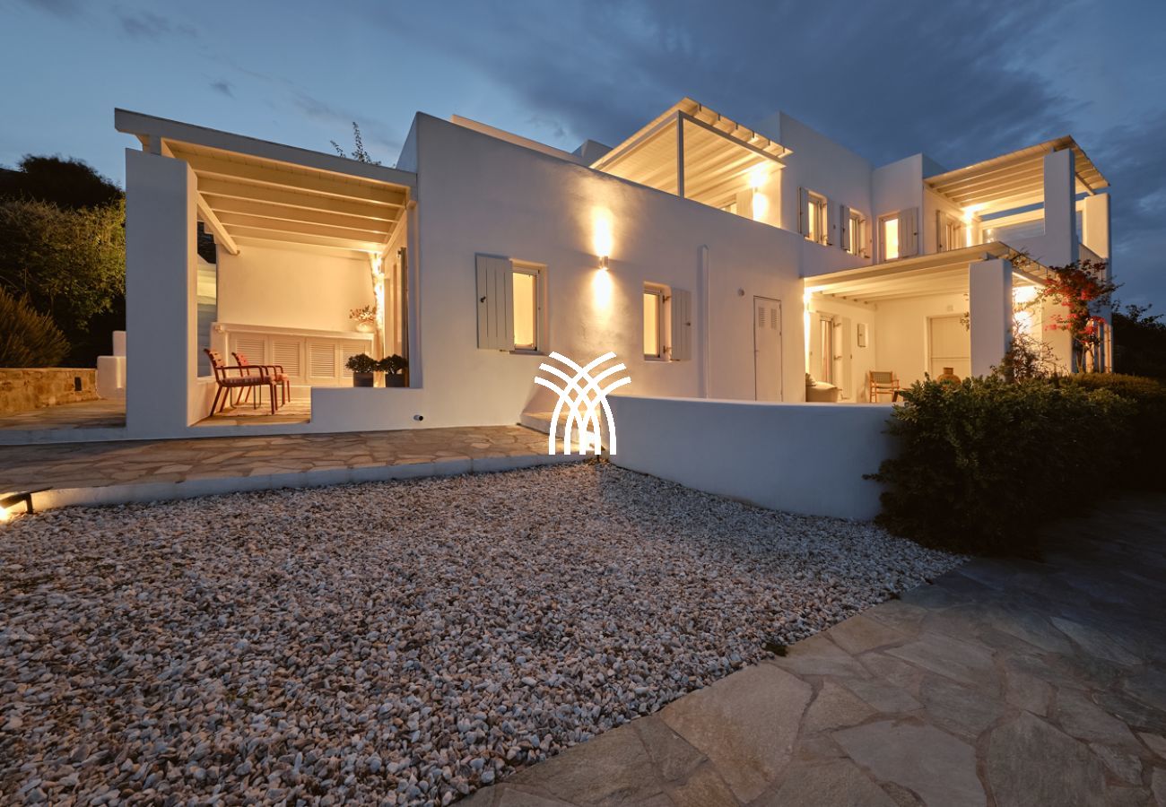 Villa in Parikia - Inke