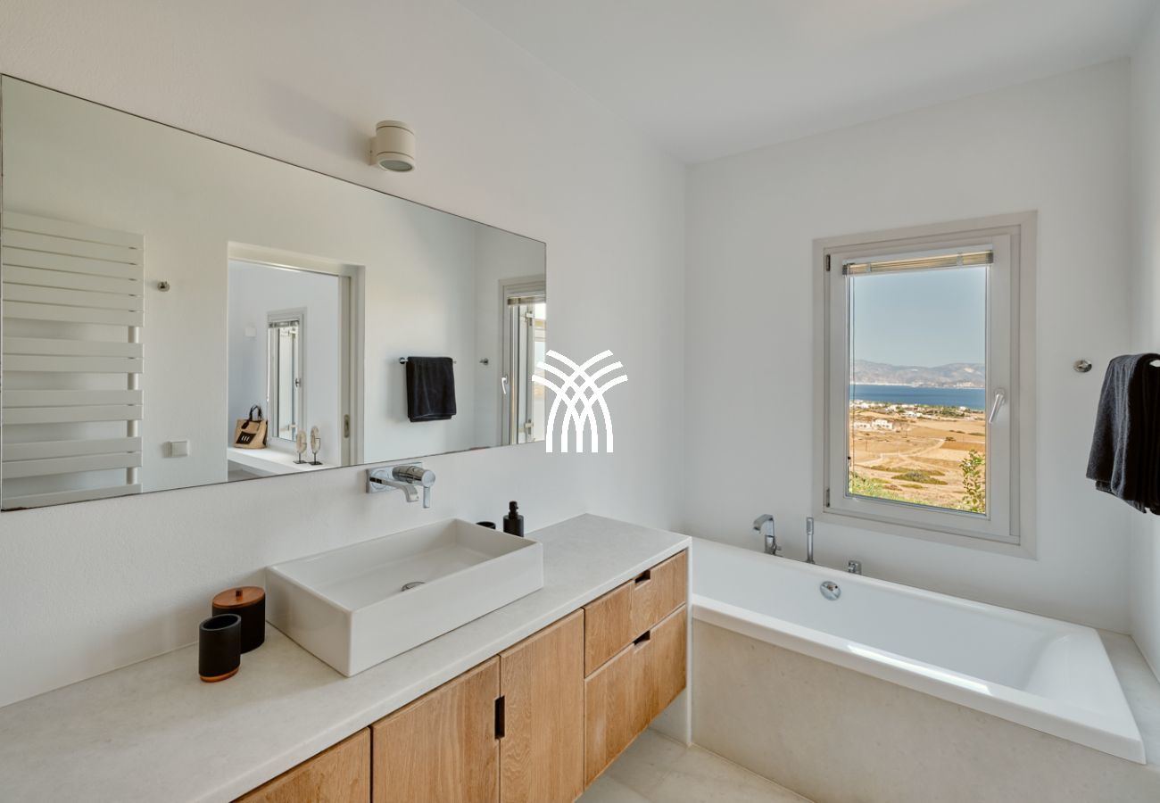 Villa in Parikia - Inke