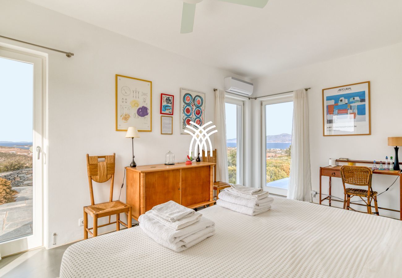 Villa in Parikia - Livelola