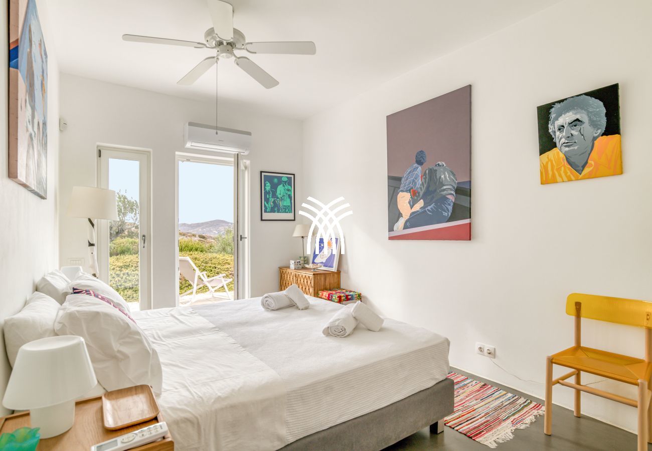 Villa in Parikia - Livelola