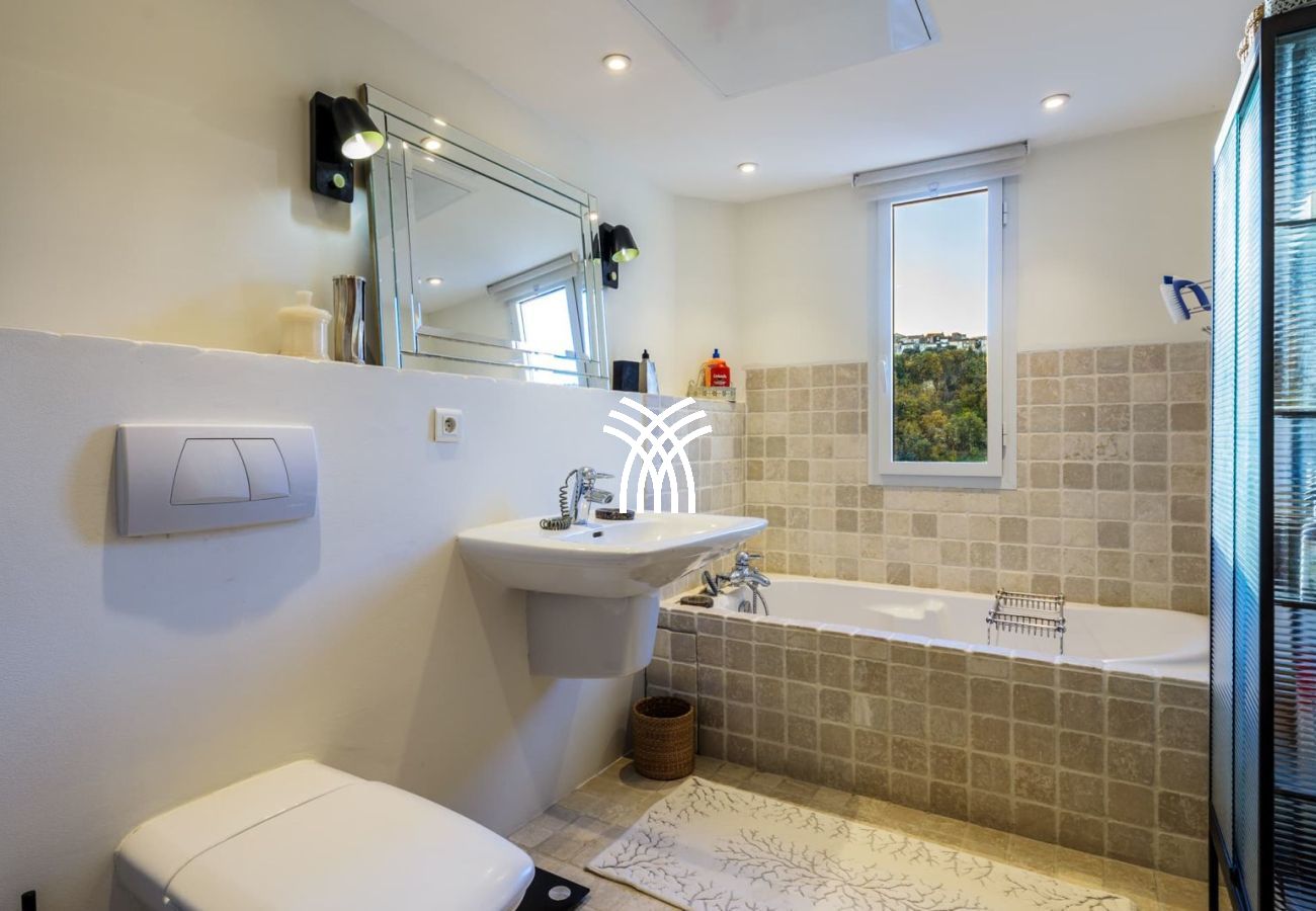 Villa in Saint Paul de Vence - Beatrice