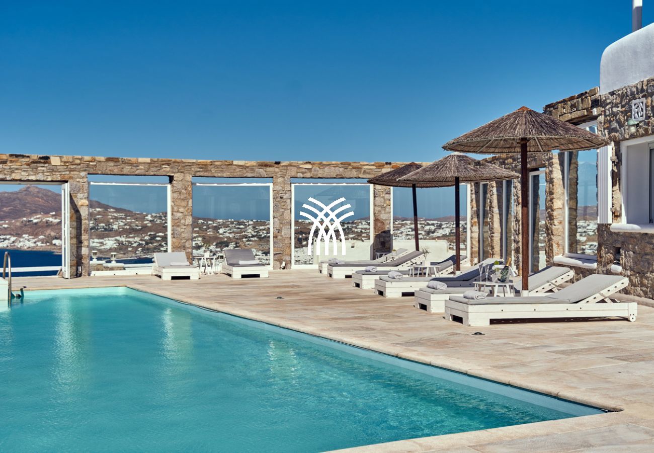 Villa in Mykonos - Petrolefko