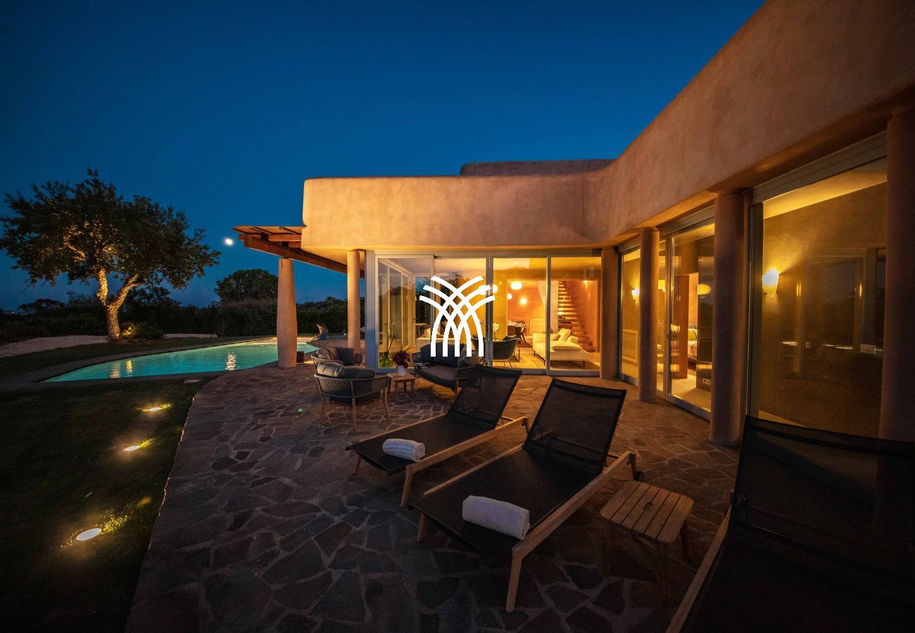 Villa in Sant’Andrea Frius - Lux