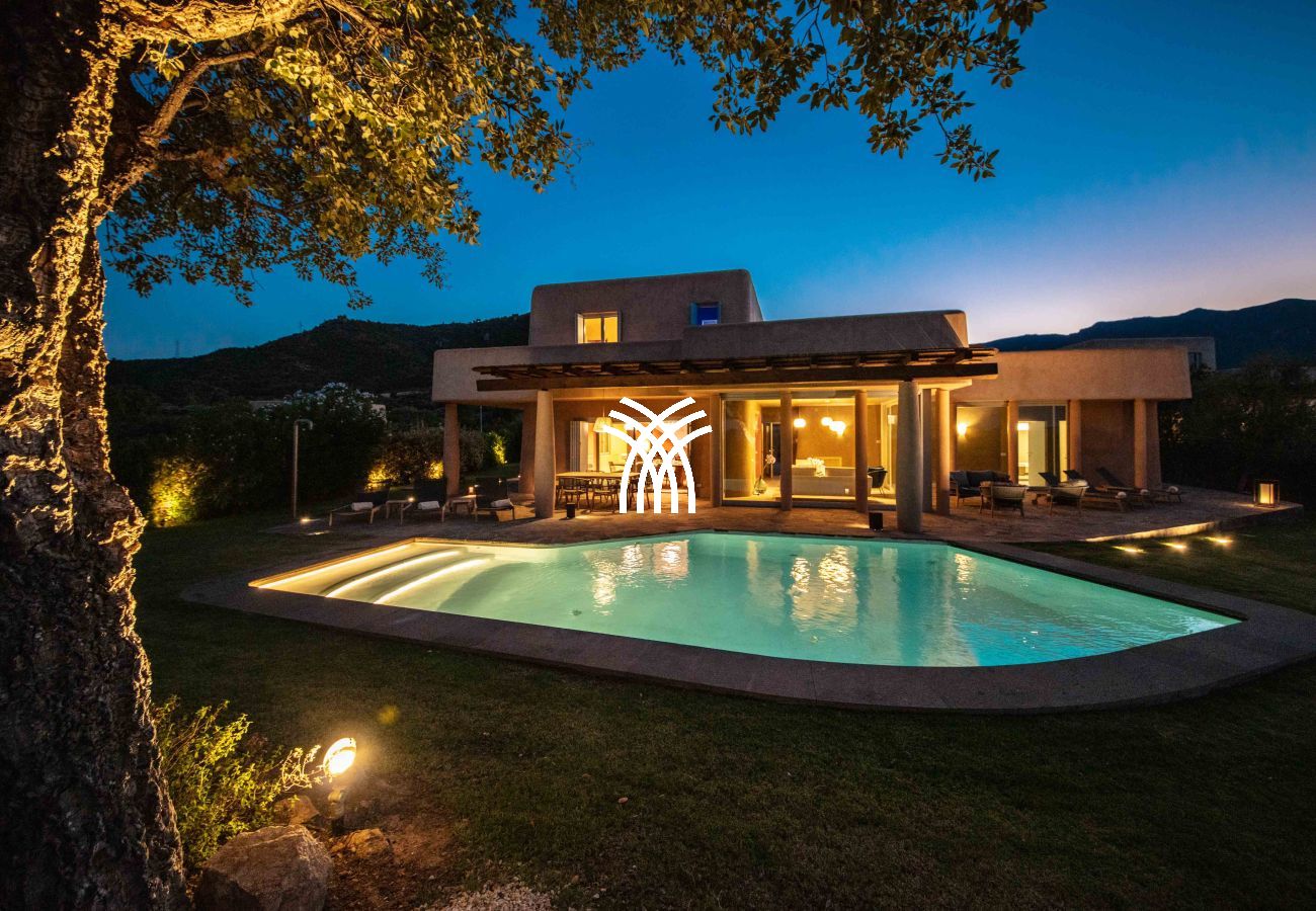Villa in Sant’Andrea Frius - Lux