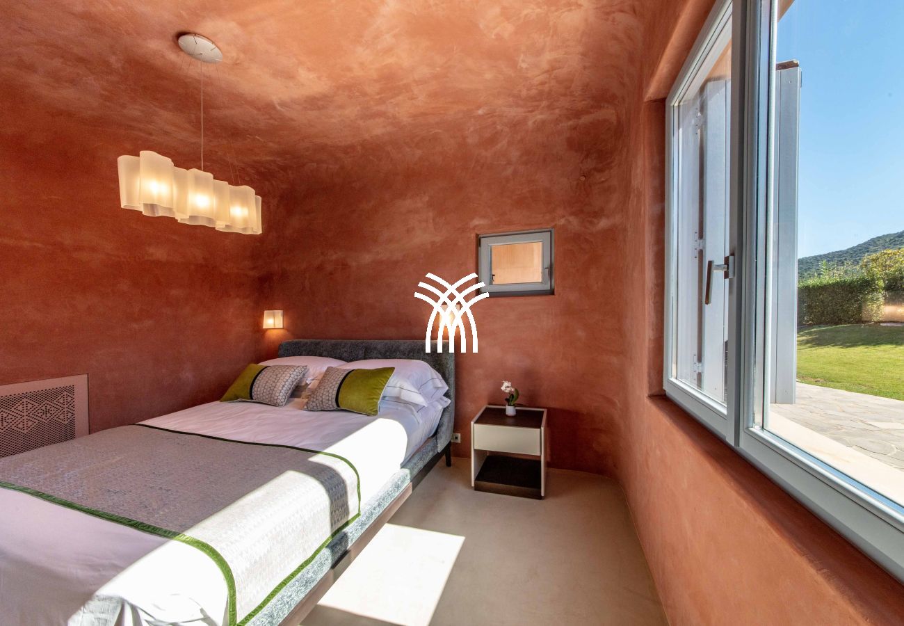 Villa in Sant’Andrea Frius - Lux