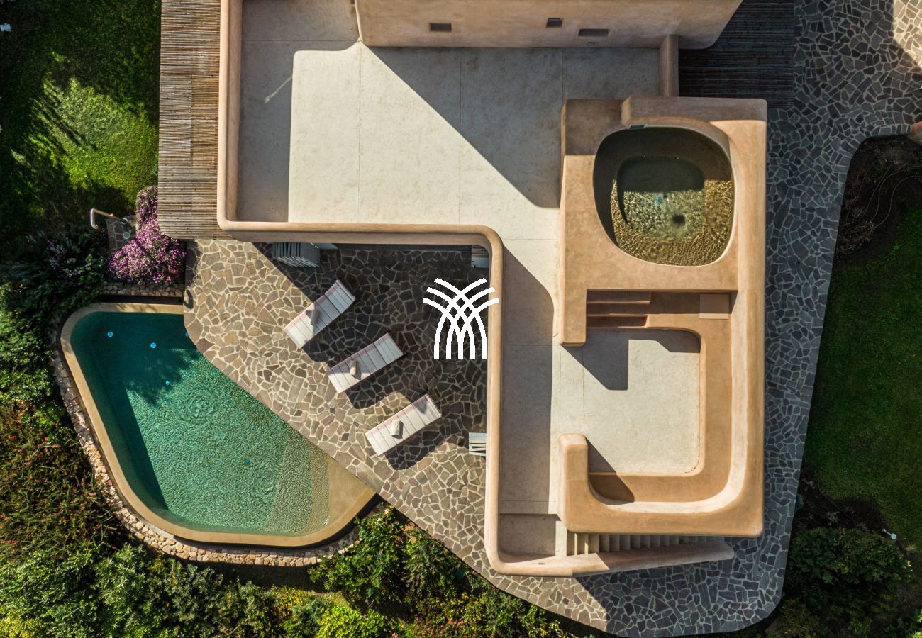 Villa in Sant’Andrea Frius - Luxi