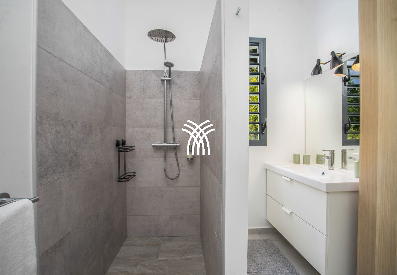 Villa in Case-Pilote - Roca