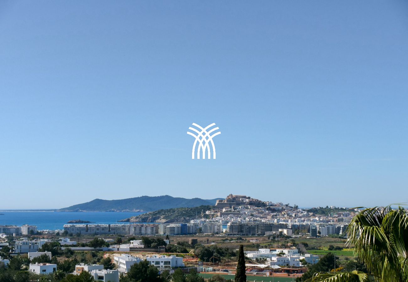Villa in Ibiza / Eivissa - Sa Cigonya