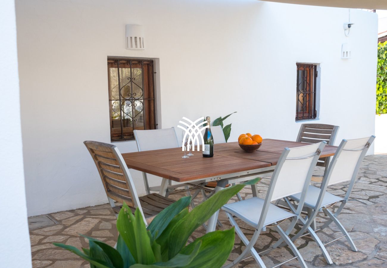 Villa in Ibiza / Eivissa - Sa Cigonya