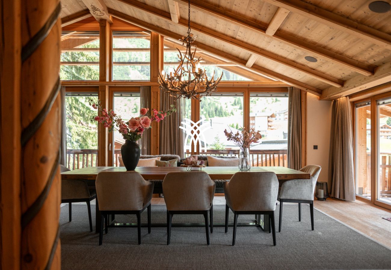 Chalet in Lech - Falcon