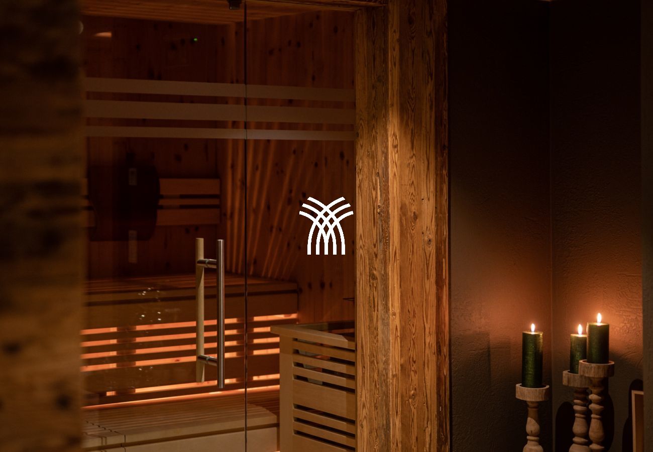 Chalet in Lech - Falcon