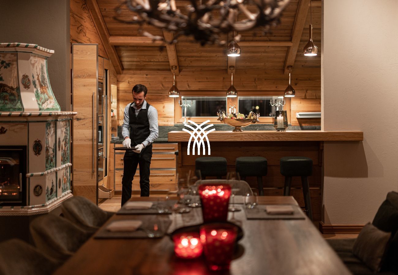 Chalet in Lech - Falcon