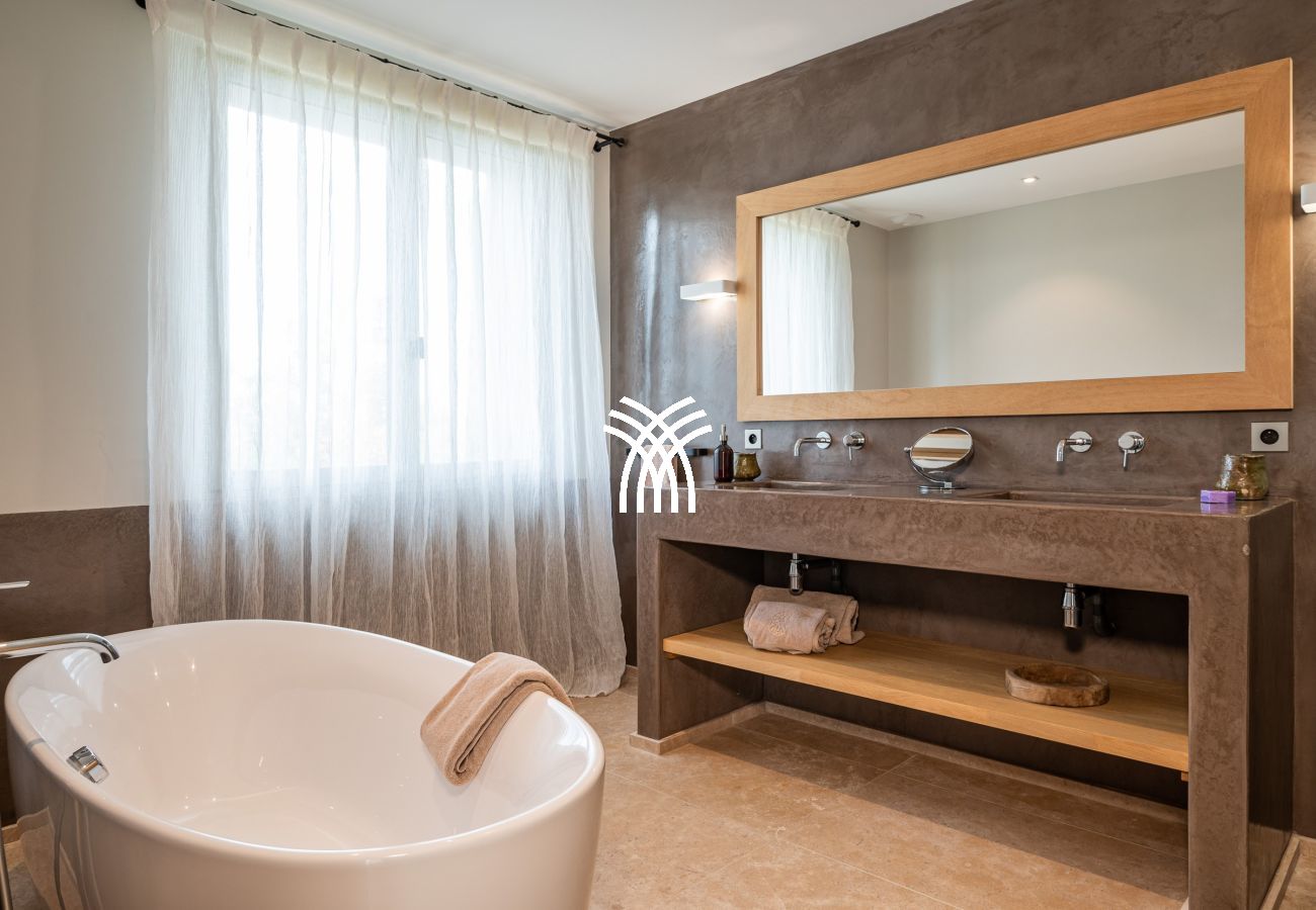 Villa in Tourves - Bastide Julienne