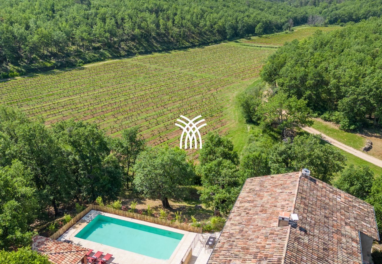 Villa in Saint Remy de Provence - Bergerie Aquino