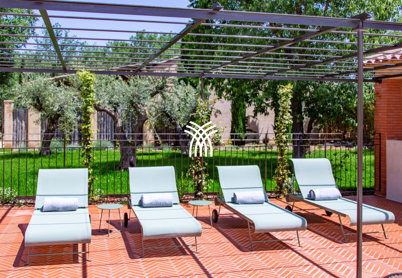 Villa in Saint Remy de Provence - Bergerie Aquino