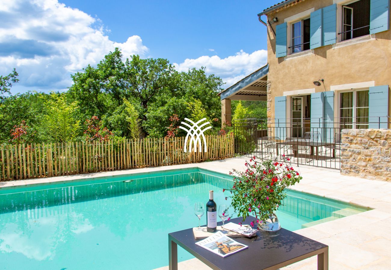 Villa in Saint Remy de Provence - Bergerie Aquino