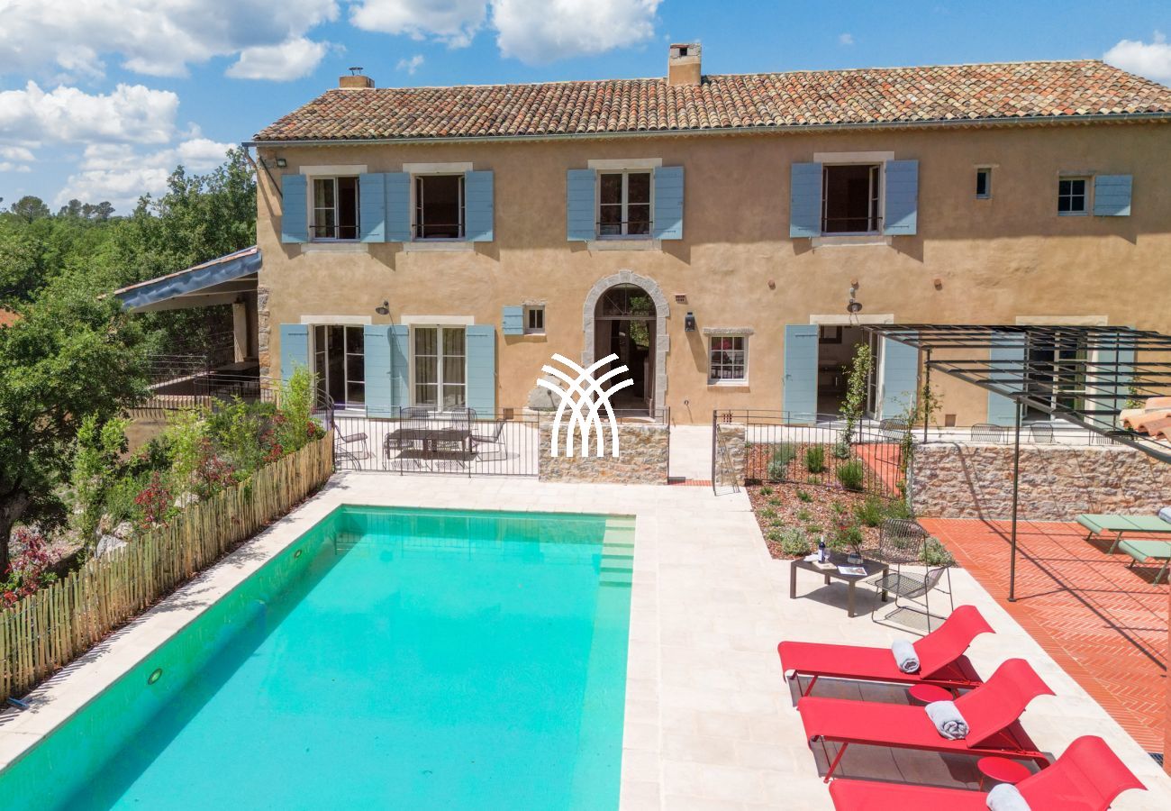 Villa in Saint Remy de Provence - Bergerie Aquino