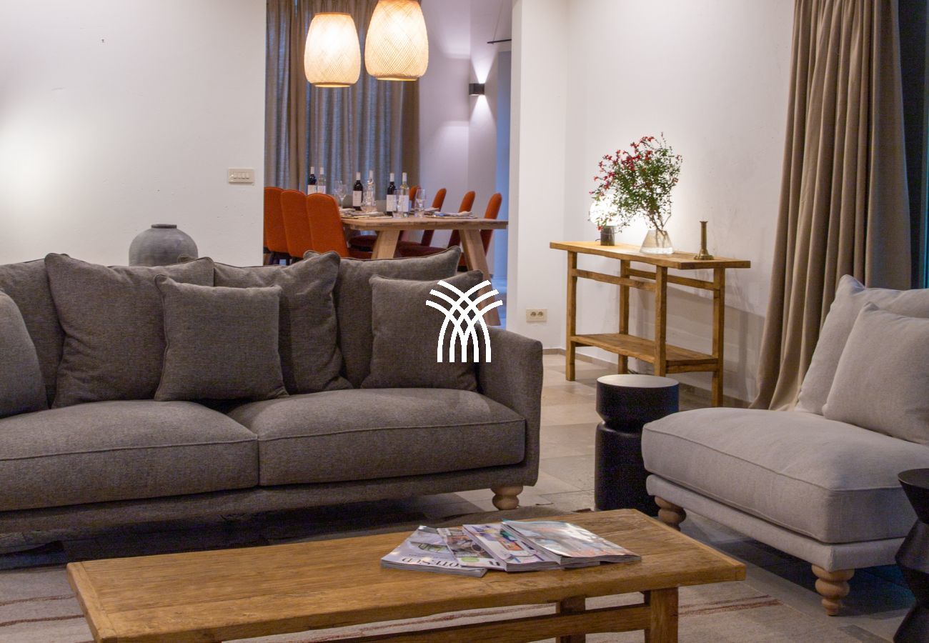 Villa in Saint Remy de Provence - Bergerie Aquino