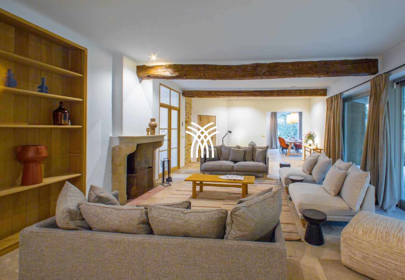 Villa in Saint Remy de Provence - Bergerie Aquino