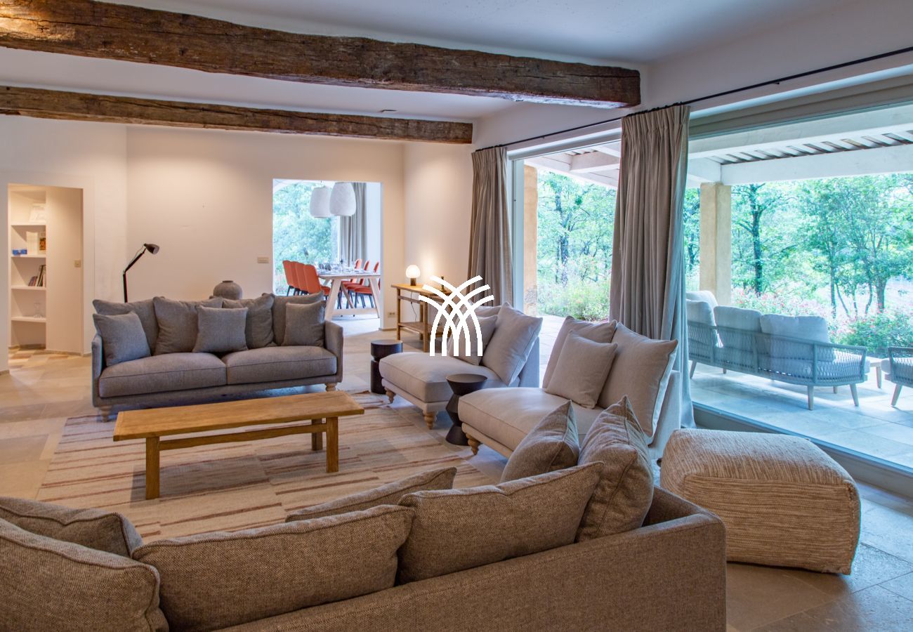 Villa in Saint Remy de Provence - Bergerie Aquino