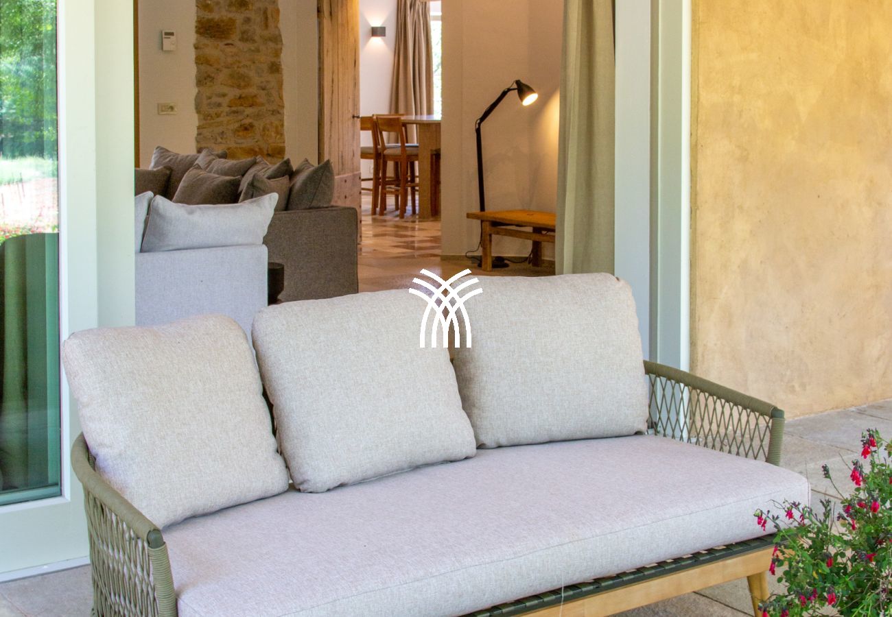 Villa in Saint Remy de Provence - Bergerie Aquino