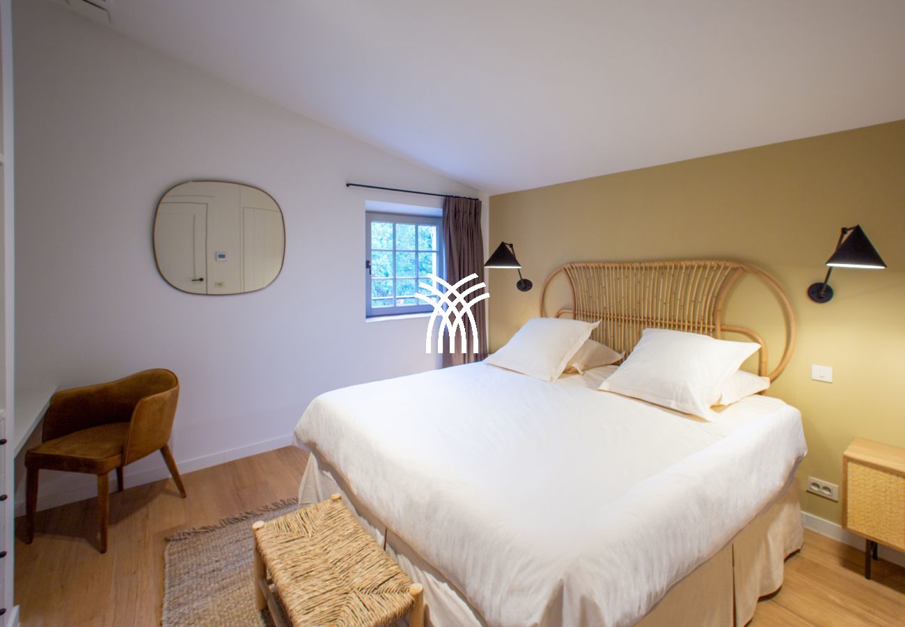 Villa in Saint Remy de Provence - Bergerie Aquino