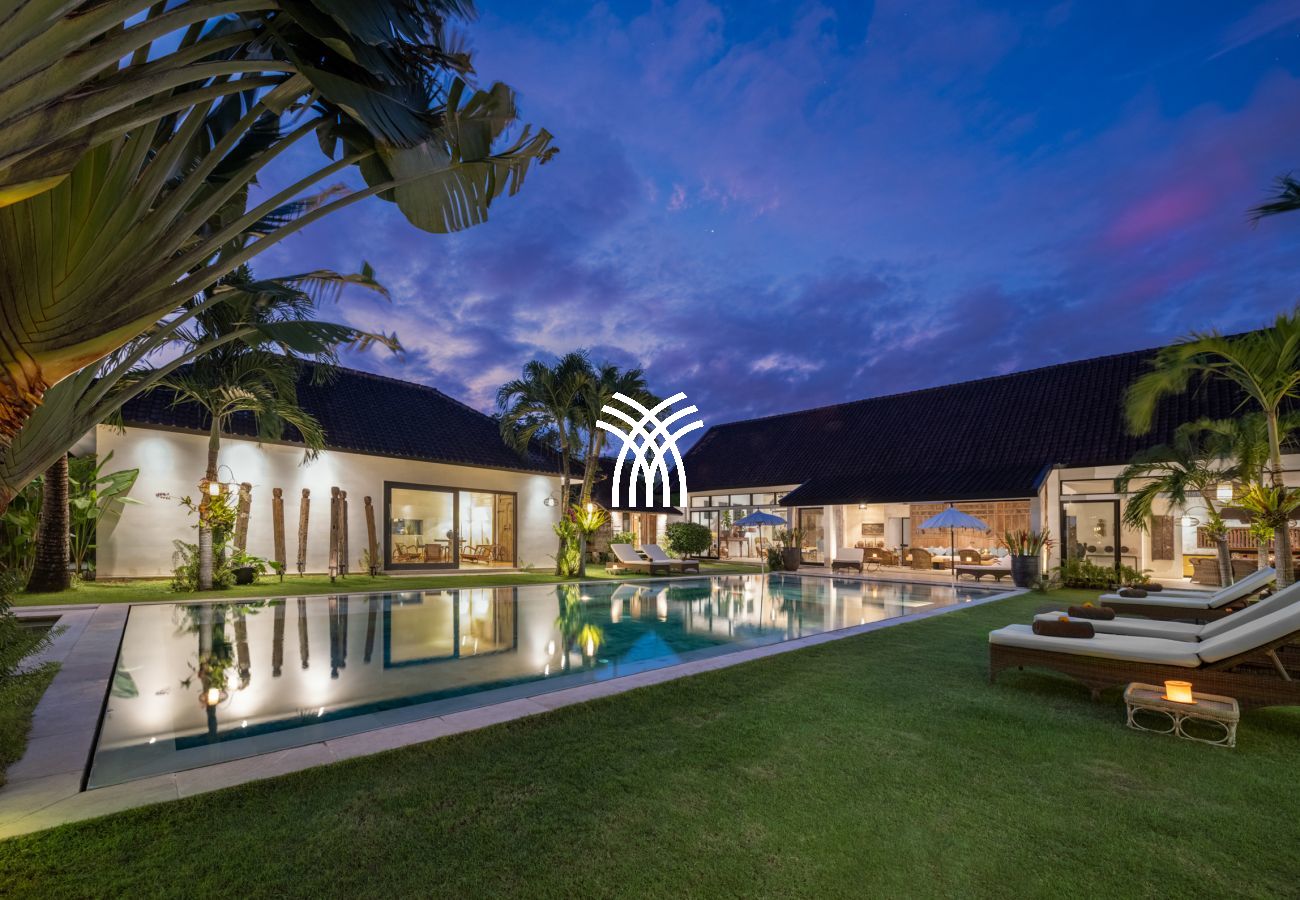 Villa in Pecatu - Abaca Estate